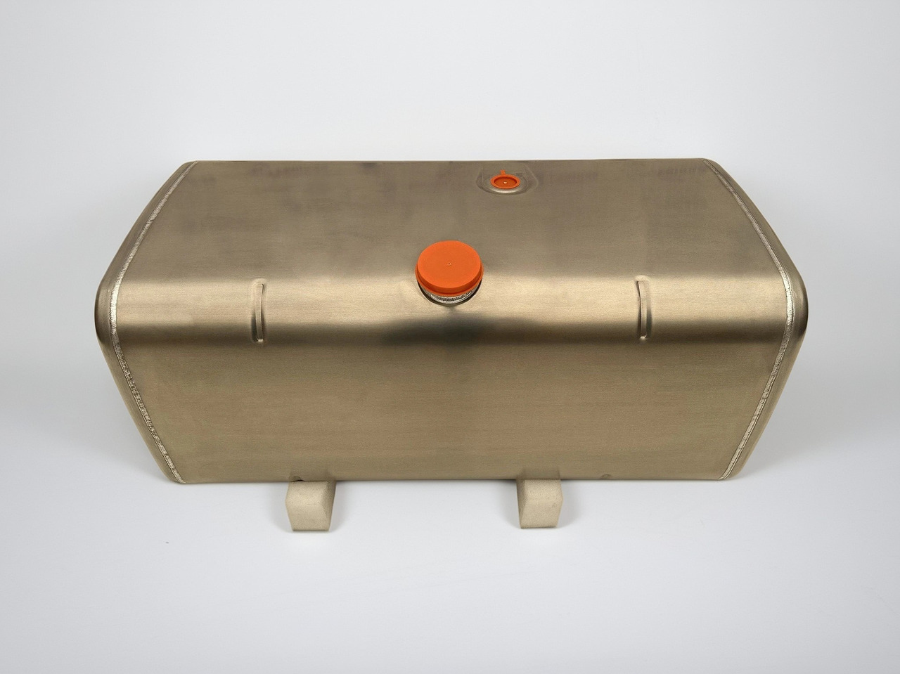 MERCEDES-BENZ - Fuel tank: picture 1 MERCEDES-BENZ - Fuel tank: picture 1