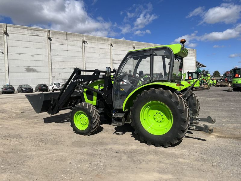 KUBOTA M5111 LP - Farm tractor: picture 3 KUBOTA M5111 LP - Farm tractor: picture 3