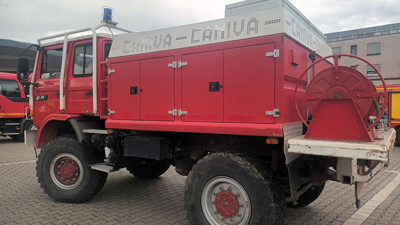 A vendre RENAULT M210 camion pompier feux de forêt - Fire truck: picture 4 A vendre RENAULT M210 camion pompier feux de forêt - Fire truck: picture 4