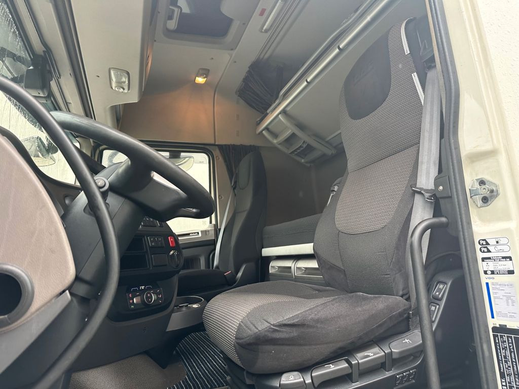DAF XF 460 SpaceCab Retarder TÜV neu - Container transporter/ Swap body truck: picture 5 DAF XF 460 SpaceCab Retarder TÜV neu - Container transporter/ Swap body truck: picture 5