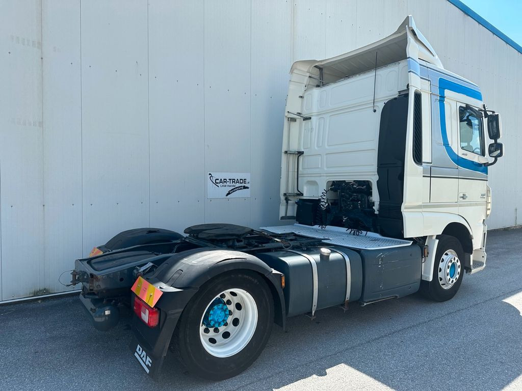 DAF XF 460 Manual Retarder ACC DAF XF 460 Manual Retarder ACC - Tractor unit: picture 3 DAF XF 460 Manual Retarder ACC DAF XF 460 Manual Retarder ACC - Tractor unit: picture 3