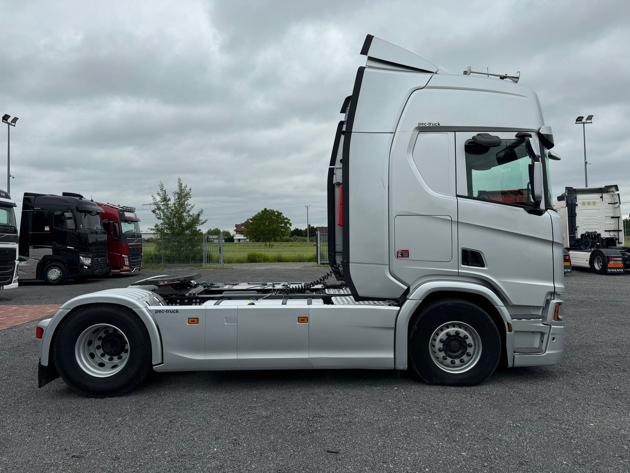 SCANIA R500 Full Spoiler - Tractor unit: picture 4 SCANIA R500 Full Spoiler - Tractor unit: picture 4