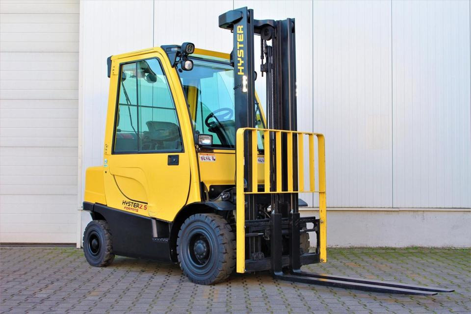 HYSTER H2.5FT Gas 2500kg Kabine 2018 Stapler UVV ✅ - LPG forklift: picture 3 HYSTER H2.5FT Gas 2500kg Kabine 2018 Stapler UVV ✅ - LPG forklift: picture 3