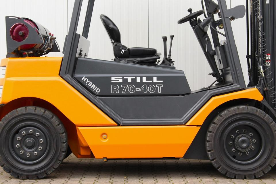 STILL R70-40T Gas Triplex 4t Klammergabel - LPG forklift: picture 5 STILL R70-40T Gas Triplex 4t Klammergabel - LPG forklift: picture 5