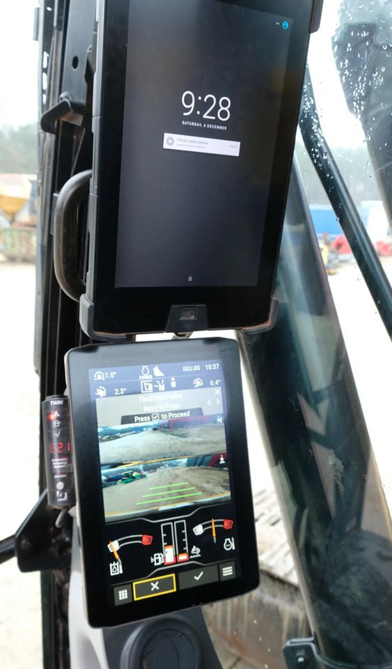 Crawler excavator Caterpillar 320 2D ADVANSE JAPAN MODEL 2020R: picture 9