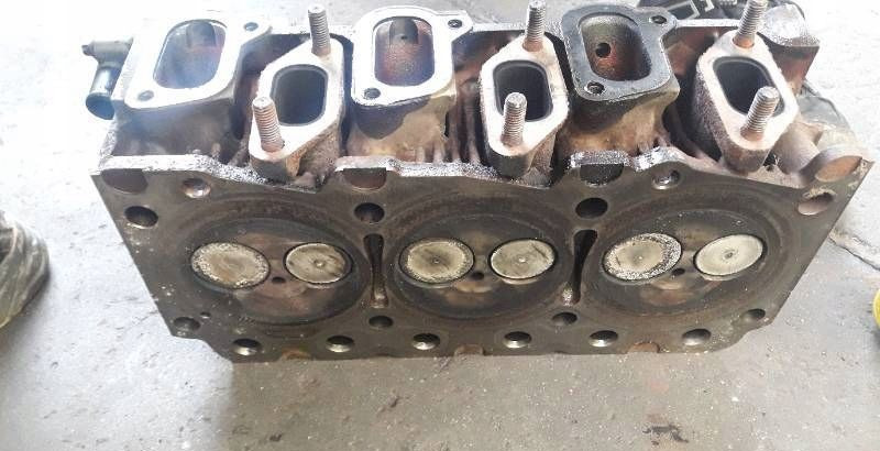 Głowica Deutz F3L1011 - Engine for Truck: picture 3 Głowica Deutz F3L1011 - Engine for Truck: picture 3