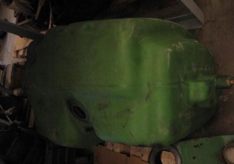 JOHN DEERE 2140 BAK ZBIORNIK PALIWA TANK - Fuel tank for Agricultural machinery: picture 1 JOHN DEERE 2140 BAK ZBIORNIK PALIWA TANK - Fuel tank for Agricultural machinery: picture 1