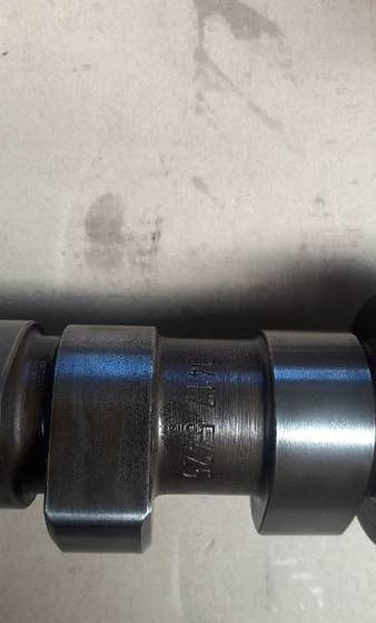 WAŁEK ROZRZĄDU SILNIK DEUTZ 04175425 - Engine for Truck: picture 3 WAŁEK ROZRZĄDU SILNIK DEUTZ 04175425 - Engine for Truck: picture 3