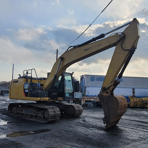 Crawler excavator CAT 320E-2: picture 7