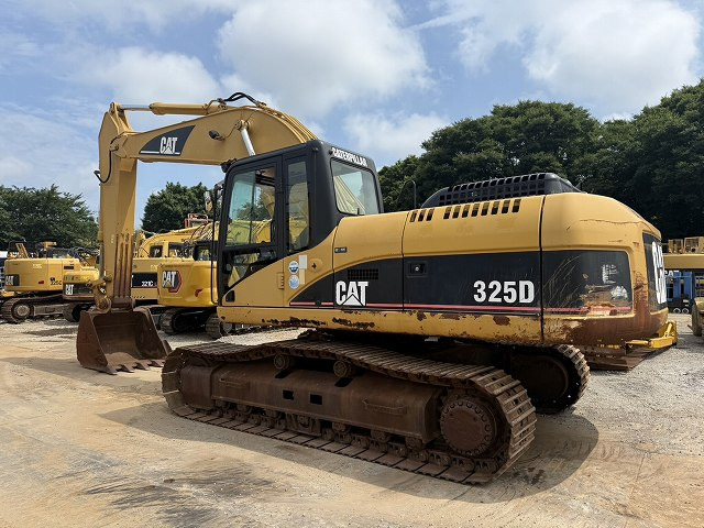 CAT 325D - Crawler excavator: picture 3 CAT 325D - Crawler excavator: picture 3
