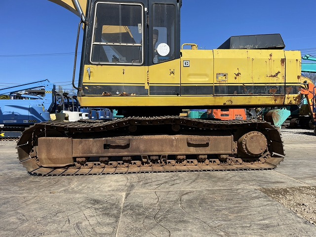 Crawler excavator CAT E200B: picture 15
