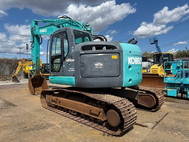 KOBELCO SK225SR - Crawler excavator: picture 3 KOBELCO SK225SR - Crawler excavator: picture 3