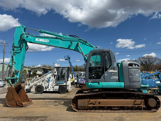 KOBELCO SK225SR - Crawler excavator: picture 2 KOBELCO SK225SR - Crawler excavator: picture 2