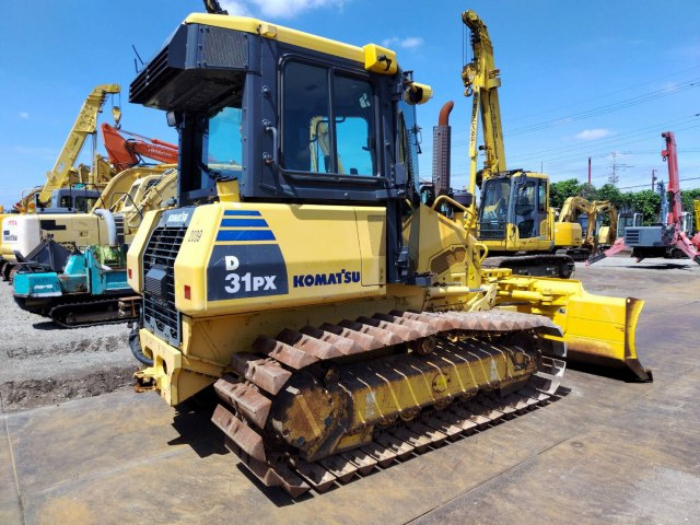 KOMATSU D31PX-22 - Bulldozer: picture 4 KOMATSU D31PX-22 - Bulldozer: picture 4