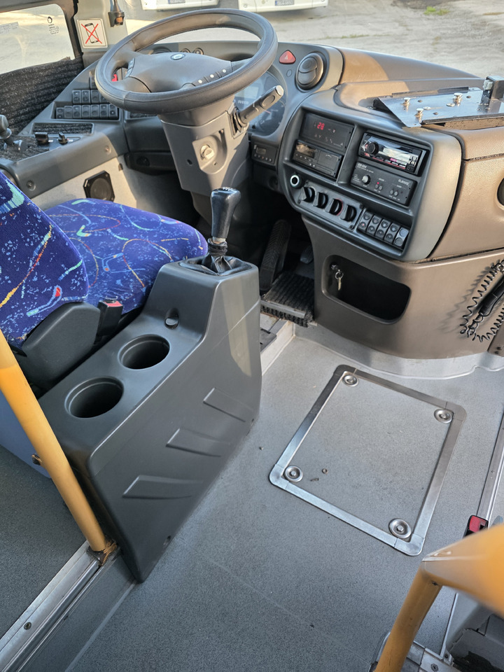 Suburban bus IVECO Crossway: picture 12