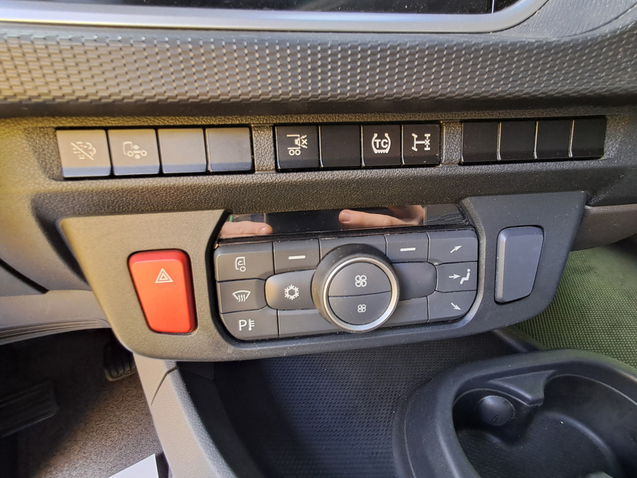 Tractor unit DAF XF 430 NGD: picture 14