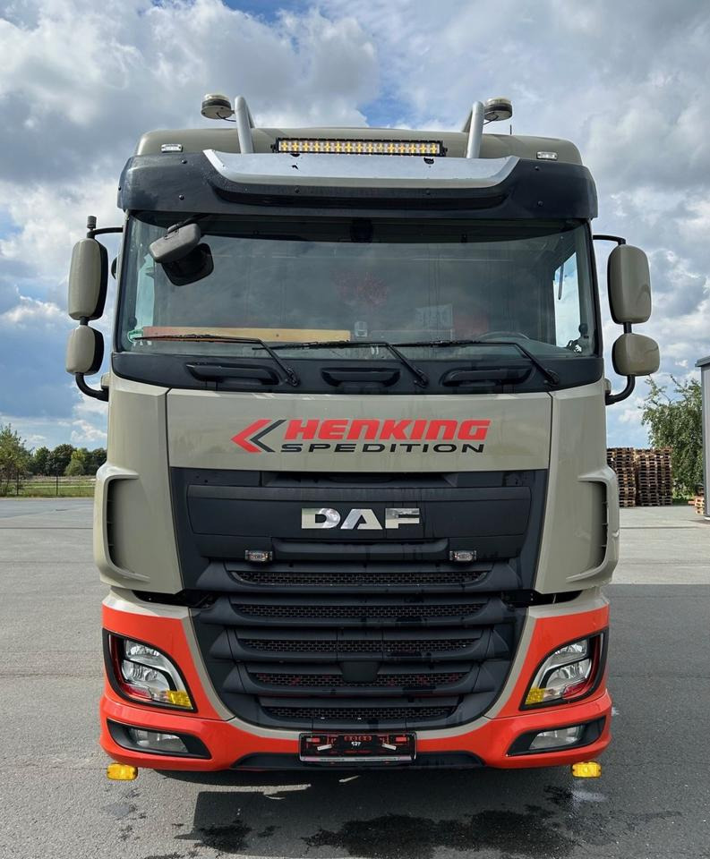 DAF DAF XF 460 FAN + PALFINGER + 16mtr + Lenkachse + EURO 6 - Curtainsider truck, Crane truck: picture 2 DAF DAF XF 460 FAN + PALFINGER + 16mtr + Lenkachse + EURO 6 - Curtainsider truck, Crane truck: picture 2