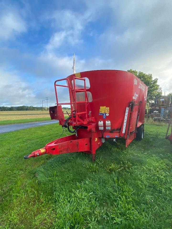 Trioliet SM-2-18-K  - Forage mixer wagon: picture 4 Trioliet SM-2-18-K  - Forage mixer wagon: picture 4