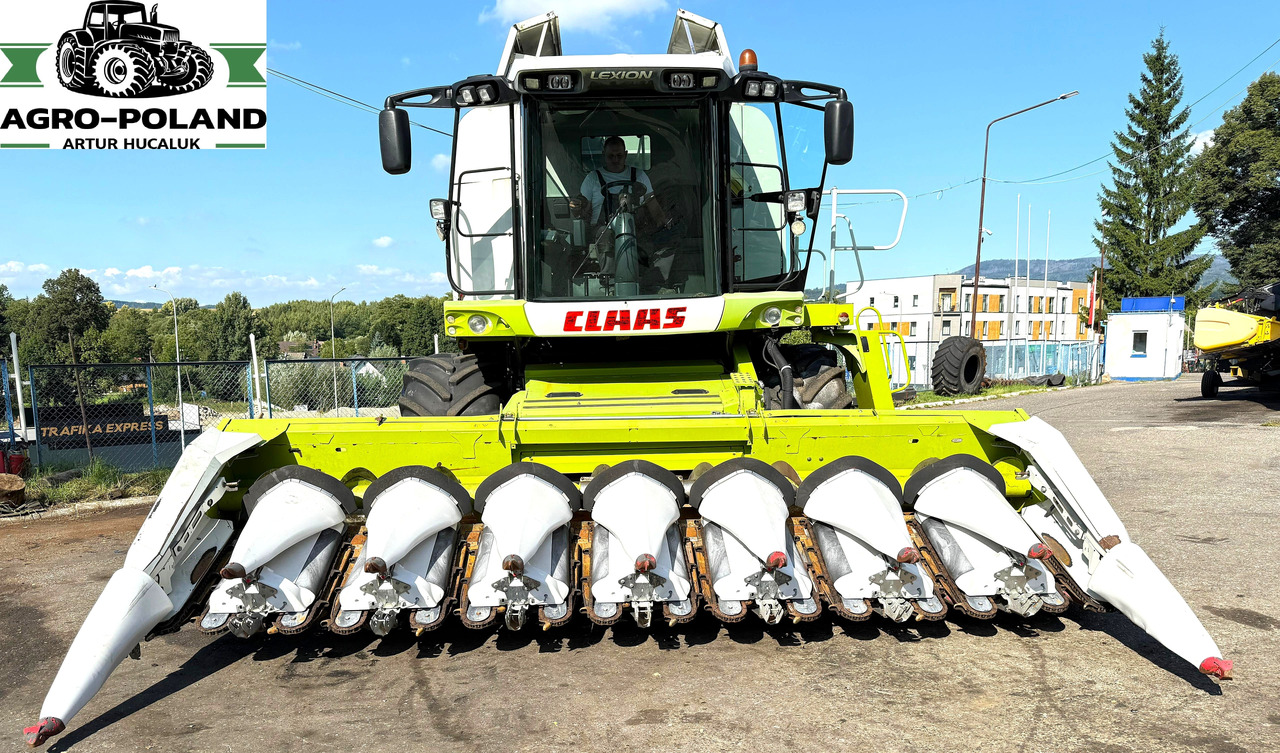 CLAAS CORIO 870 C - 2016 ROK - Maize harvester: picture 3 CLAAS CORIO 870 C - 2016 ROK - Maize harvester: picture 3