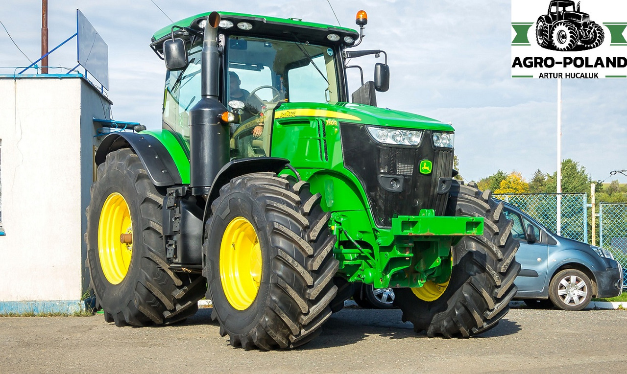 JOHN DEERE 7310 R - TLS - 50 km/h - 2014 - 6126 h - Farm tractor: picture 4 JOHN DEERE 7310 R - TLS - 50 km/h - 2014 - 6126 h - Farm tractor: picture 4