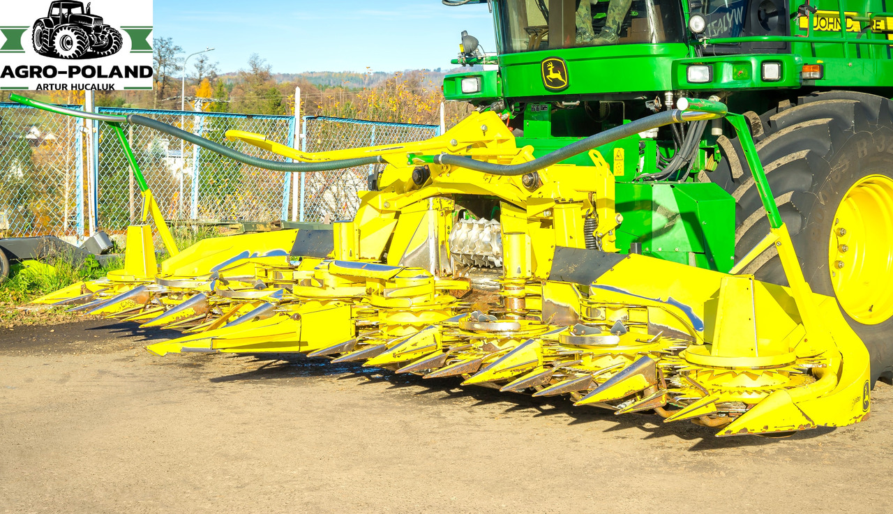 JOHN DEERE 7350i - ProDrive - 4x4 - 2012 rok - GPS - Kemper 360 plus - Pickup 630c - 40 km/h - Forage harvester: picture 3 JOHN DEERE 7350i - ProDrive - 4x4 - 2012 rok - GPS - Kemper 360 plus - Pickup 630c - 40 km/h - Forage harvester: picture 3