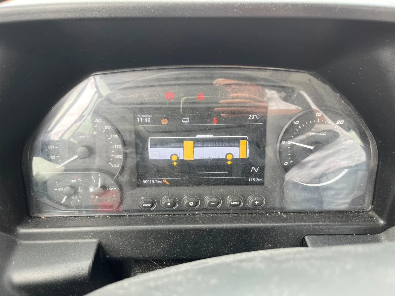 Iveco Crossway - Suburban bus: picture 3 Iveco Crossway - Suburban bus: picture 3