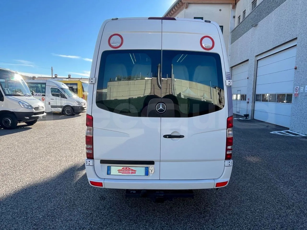 Mercedes-Benz Sprinter - Minibus, Passenger van: picture 5 Mercedes-Benz Sprinter - Minibus, Passenger van: picture 5