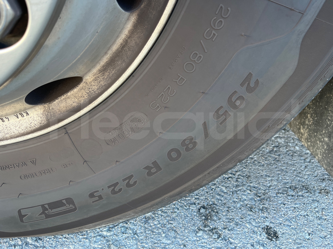 Coach Mercedes-Benz Tourismo: picture 10