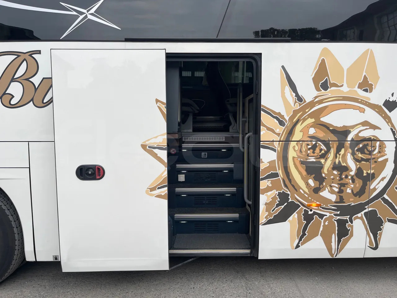 Coach Neoplan Cityliner: picture 16