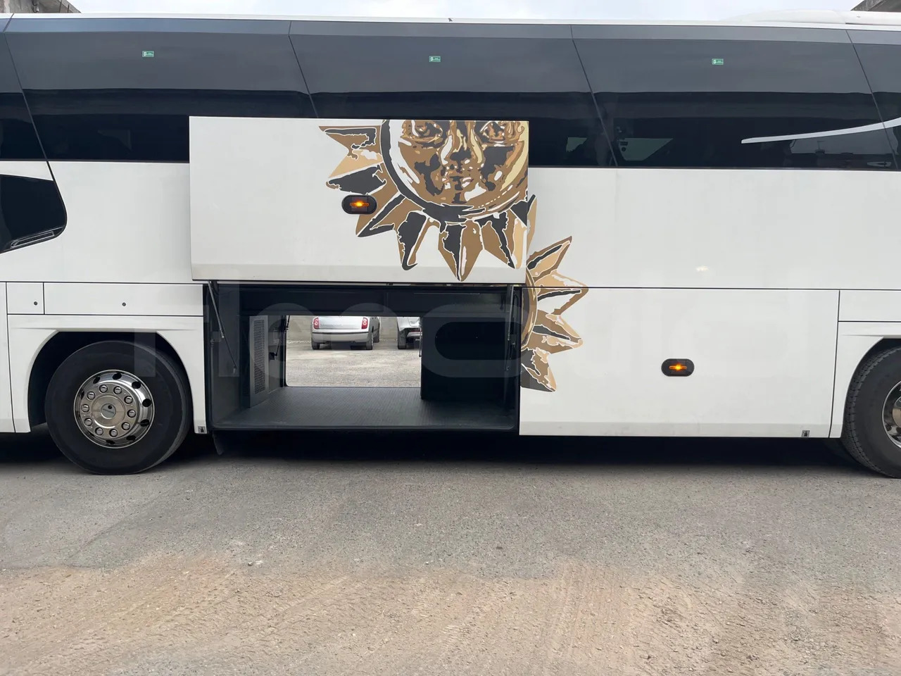 Coach Neoplan Cityliner: picture 7