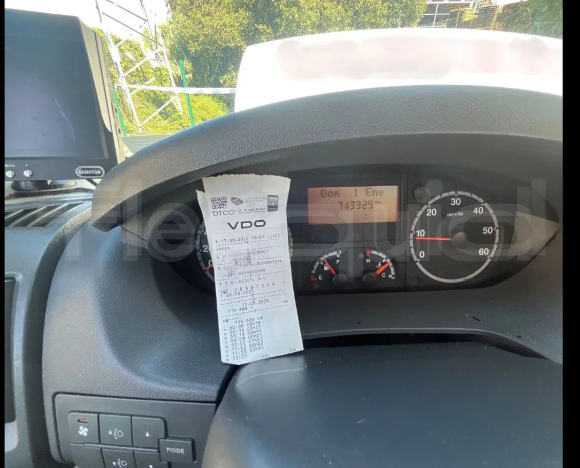 Peugeot 17P 440 BOXER - Suburban bus: picture 3 Peugeot 17P 440 BOXER - Suburban bus: picture 3