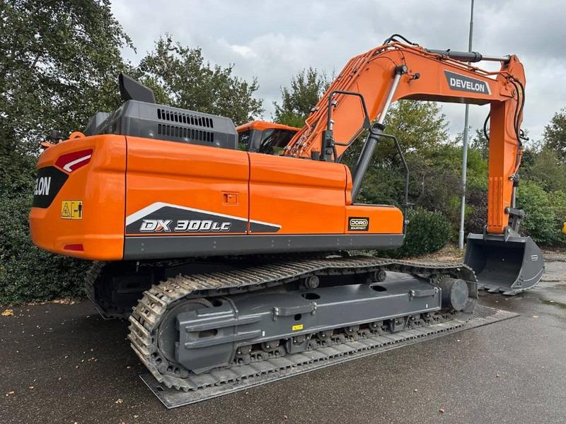 Develon DX 300 LC-7M - Crawler excavator: picture 4 Develon DX 300 LC-7M - Crawler excavator: picture 4