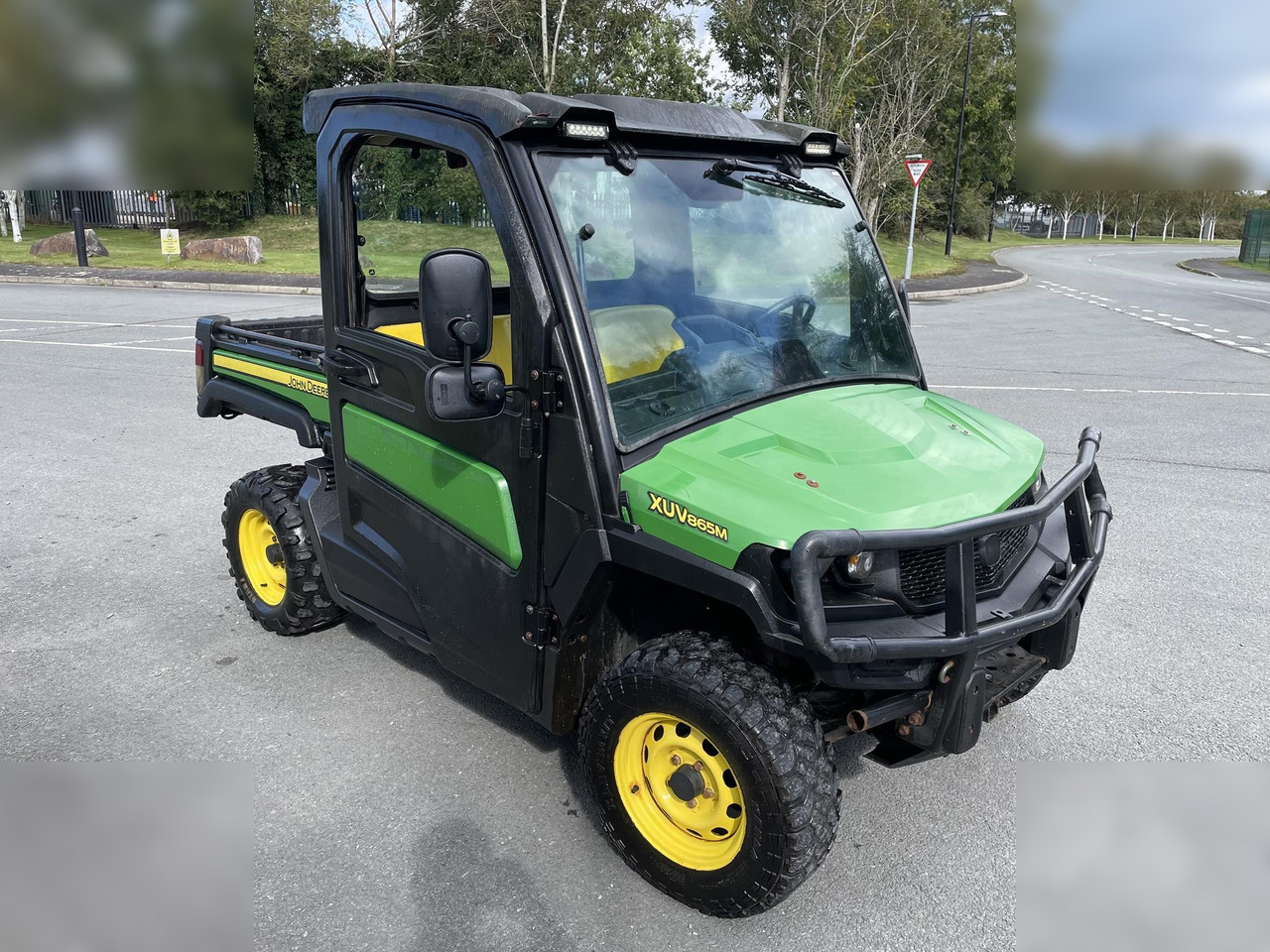 2020 JOHN DEERE GATOR XUV 865M - Utility/ Special vehicle: picture 1 2020 JOHN DEERE GATOR XUV 865M - Utility/ Special vehicle: picture 1