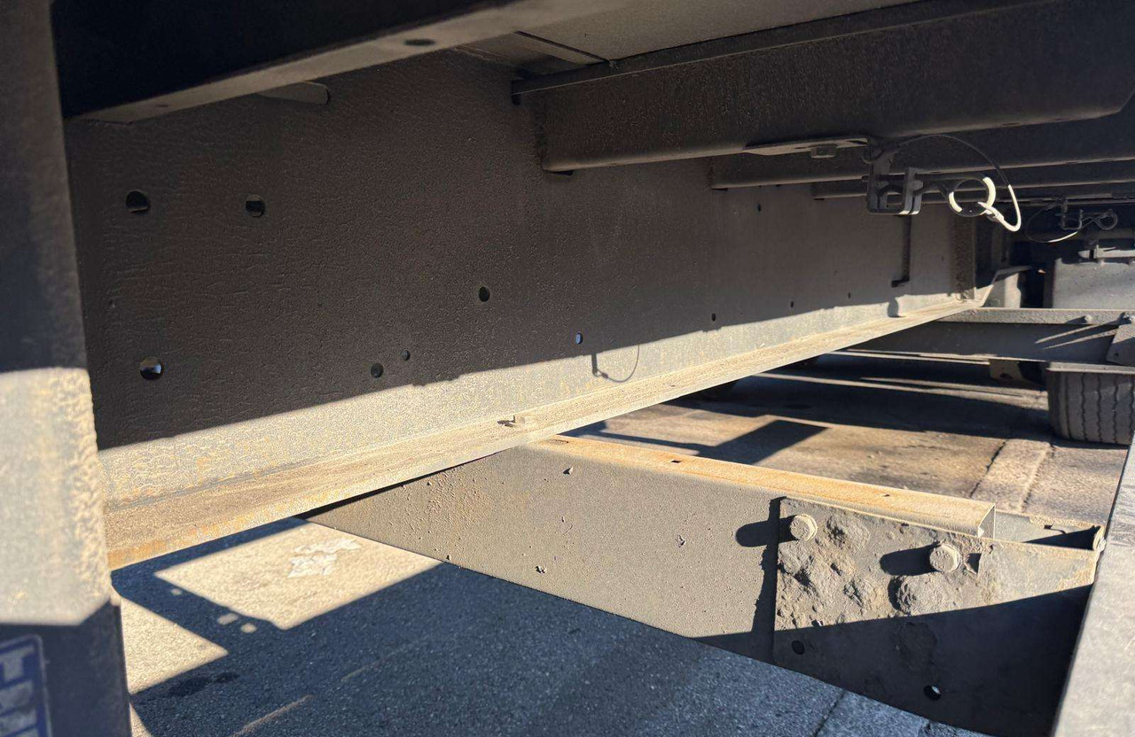 Kögel Mega SAF - Curtainsider semi-trailer: picture 2 Kögel Mega SAF - Curtainsider semi-trailer: picture 2