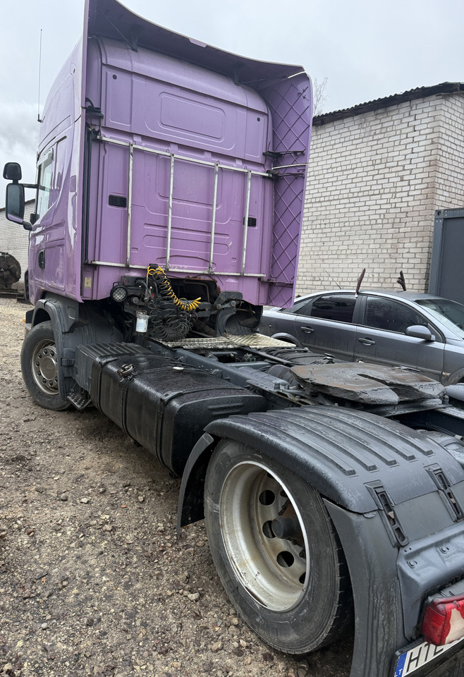 SCANIA R420 - Tractor unit: picture 5 SCANIA R420 - Tractor unit: picture 5