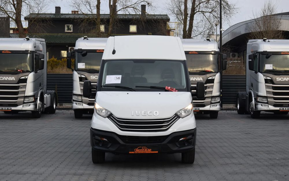 Iveco DAILY MAXI 35S14 / 2.3 - 140 KM / AUTOMAT HI-MATIC / NOWY MODEL / 3 OSOBY / DOSTAWCZE / BLASZAK / KAMERA COFANIA / TEMPOMAT / KLIMA / 2022 / SERWISOWANY / SPROWADZONY Z NIEMIEC - Panel van: picture 2 Iveco DAILY MAXI 35S14 / 2.3 - 140 KM / AUTOMAT HI-MATIC / NOWY MODEL / 3 OSOBY / DOSTAWCZE / BLASZAK / KAMERA COFANIA / TEMPOMAT / KLIMA / 2022 / SERWISOWANY / SPROWADZONY Z NIEMIEC - Panel van: picture 2