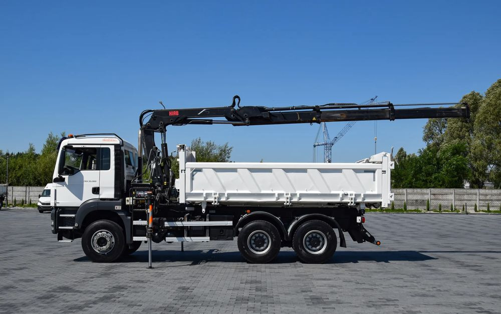 MAN TGS 33.360 / 6x4 / HDS HIAB 122 E-2 HIDUO / STEROWANIE RADIOWE / WYWROTKA / HYDROBURTA / AUTOMAT / KLIMA / TEMPOMAT / KAMERA COFANIA / SPROWADZONY - Tipper, Crane truck: picture 5 MAN TGS 33.360 / 6x4 / HDS HIAB 122 E-2 HIDUO / STEROWANIE RADIOWE / WYWROTKA / HYDROBURTA / AUTOMAT / KLIMA / TEMPOMAT / KAMERA COFANIA / SPROWADZONY - Tipper, Crane truck: picture 5