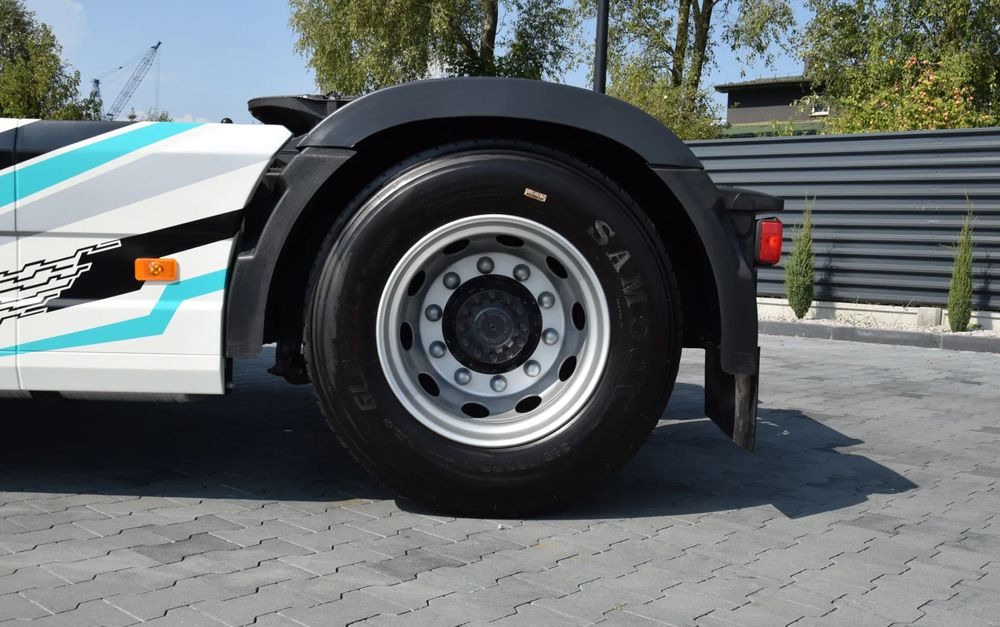 Volvo FH500 / EURO 6 / NOWY MODEL / KLIMATYZACJA POSTOJOWA / ACC / LEDY / 2 ZBIORNIKI / FULL SPILERY / 2023 / NISKI PRZEBIEG / SERWISOWANY / SPROWADZONY leasing Volvo FH500 / EURO 6 / NOWY MODEL / KLIMATYZACJA POSTOJOWA / ACC / LEDY / 2 ZBIORNIKI / FULL SPILERY / 2023 / NISKI PRZEBIEG / SERWISOWANY / SPROWADZONY: picture 14