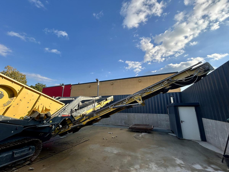 Keestrack K6 - Screener: picture 3 Keestrack K6 - Screener: picture 3