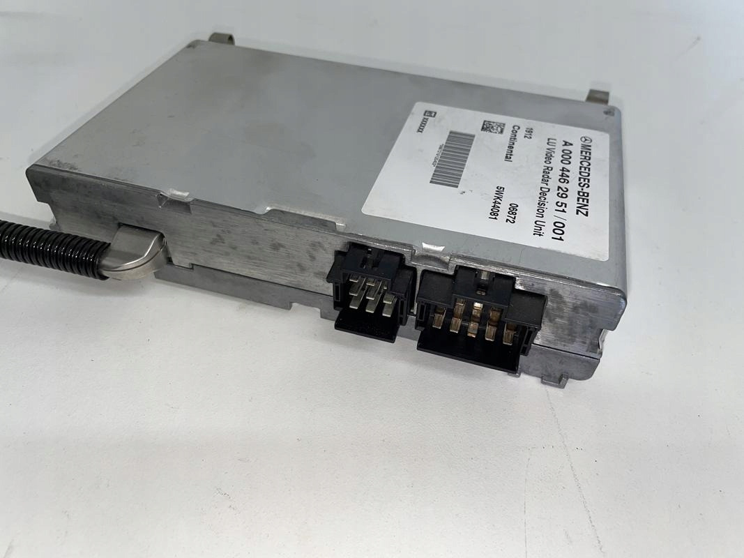 KAMERA RADAR MERCEDES ACTROS MP4 A0004462951 - Sensor for Truck: picture 3 KAMERA RADAR MERCEDES ACTROS MP4 A0004462951 - Sensor for Truck: picture 3