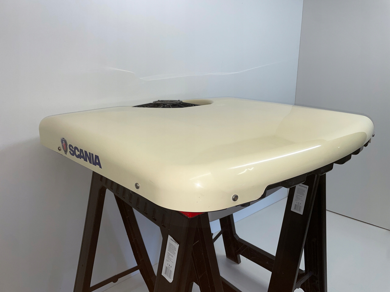 KLIMATYZACJA POSTOJOWA SLIM SCANIA NTG MC2358116 - AC compressor for Truck: picture 2 KLIMATYZACJA POSTOJOWA SLIM SCANIA NTG MC2358116 - AC compressor for Truck: picture 2