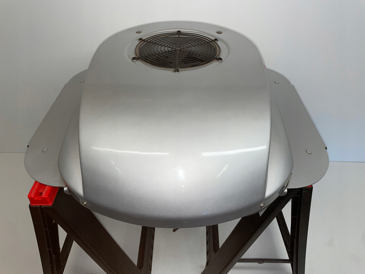 KLIMATYZACJA POSTOJOWA WAECO CA800 MAN SCANIA VOLVO DAF CA-0800-DC - AC compressor for Truck: picture 1 KLIMATYZACJA POSTOJOWA WAECO CA800 MAN SCANIA VOLVO DAF CA-0800-DC - AC compressor for Truck: picture 1