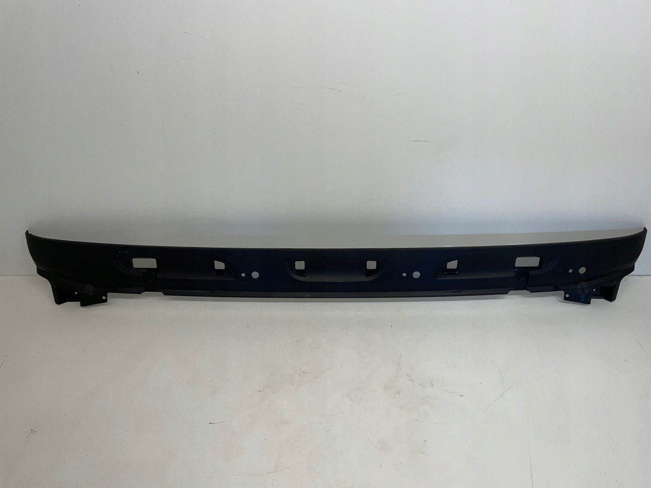 PODSZYBIE DAF MASKOWNICA OSŁONA DAF XF EURO 6 1940691 - Windscreen for Truck: picture 1 PODSZYBIE DAF MASKOWNICA OSŁONA DAF XF EURO 6 1940691 - Windscreen for Truck: picture 1