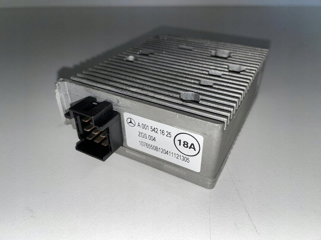 PRZETWORNICA NAPIĘCIA MERCEDES ACTROS A0015421625 - Electrical system for Truck: picture 1 PRZETWORNICA NAPIĘCIA MERCEDES ACTROS A0015421625 - Electrical system for Truck: picture 1