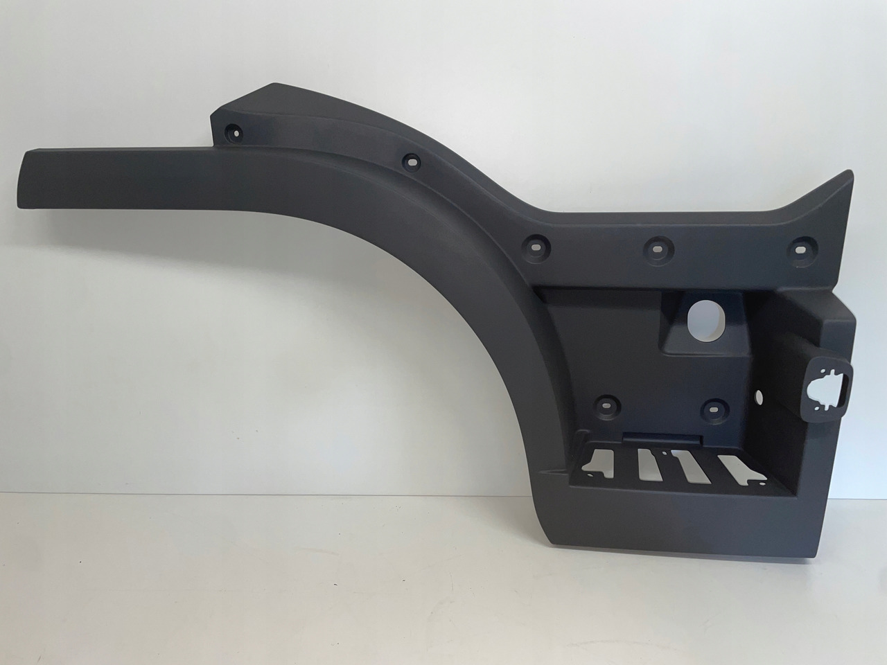 STOPNICA STOPIEŃ MAN TGL TGM TG3 TGL3 TGM3 81615200230 - Footstep for Truck: picture 1 STOPNICA STOPIEŃ MAN TGL TGM TG3 TGL3 TGM3 81615200230 - Footstep for Truck: picture 1