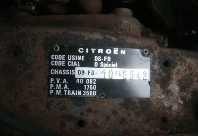 Car Citroën DS: picture 24