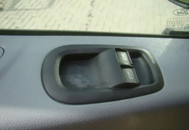 Ford TRANSIT SKRZYNIA leasing Ford TRANSIT SKRZYNIA: picture 18 Ford TRANSIT SKRZYNIA leasing Ford TRANSIT SKRZYNIA: picture 18