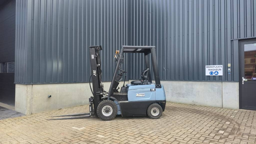 Royal E15 - Electric forklift: picture 1 Royal E15 - Electric forklift: picture 1