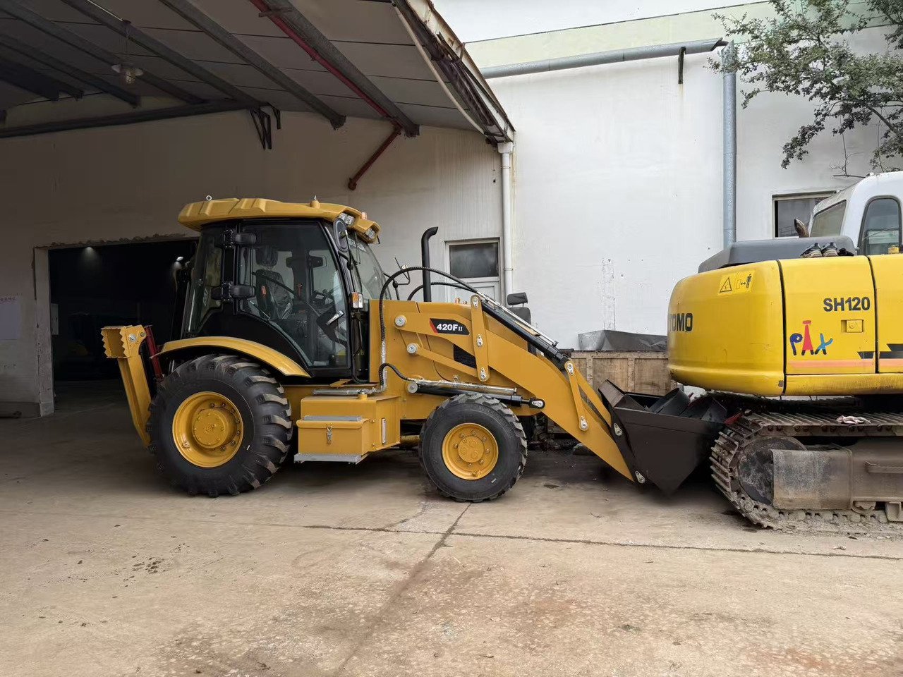 Caterpillar 420F - Backhoe loader: picture 1 Caterpillar 420F - Backhoe loader: picture 1