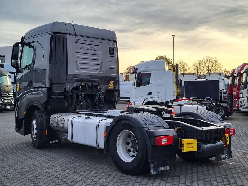 Iveco S-WAY 480 Automatic Retarder Clima Cruise LED PTO Navi Euro6 - Tractor unit: picture 3 Iveco S-WAY 480 Automatic Retarder Clima Cruise LED PTO Navi Euro6 - Tractor unit: picture 3